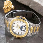 The Artisan Grandeur: Ornate Filigree & Celestial Complication